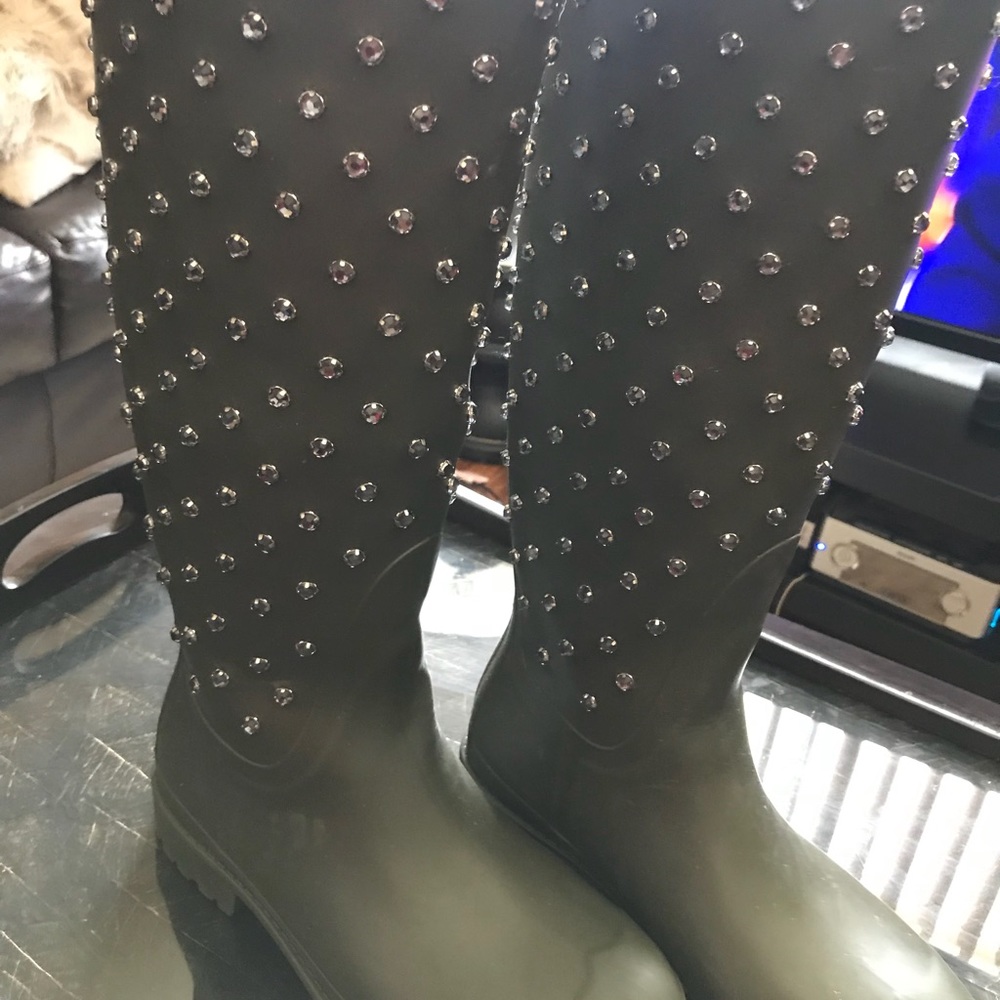 AUTHENTIC YSL RAIN BOOTS SZ36